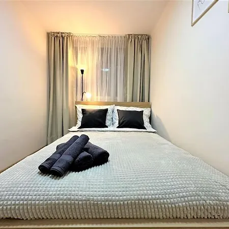 Exclusive 3br! In City Center +netflix!