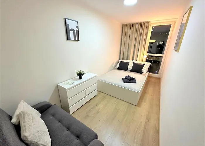Exclusive 3br! In City Center +netflix! Apartman *
