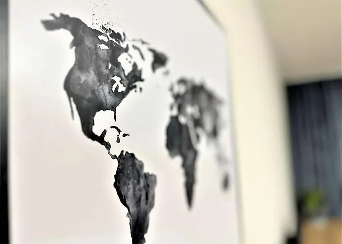 Exclusive 3br! In City Center +netflix! Apartman *