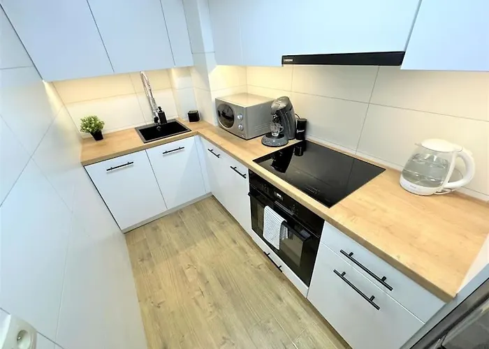 Exclusive 3br! In City Center +netflix! Apartman