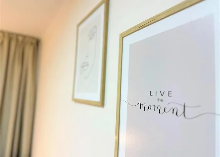 Exclusive 3br! In City Center +netflix! Apartman