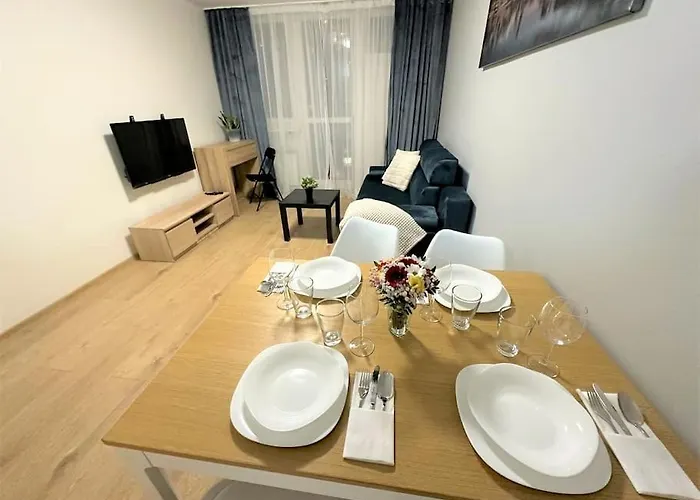 Exclusive 3br! In City Center +netflix! *