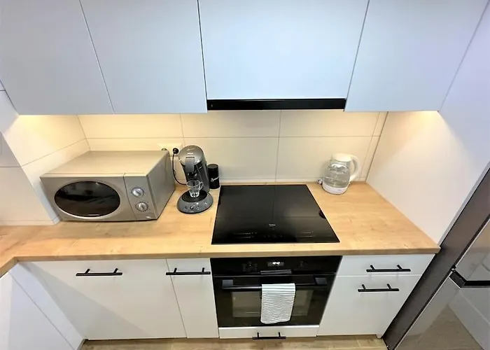 Exclusive 3br! In City Center +netflix! * Varsó