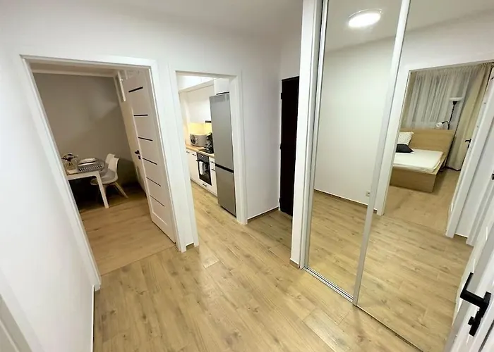 Exclusive 3br! In City Center +netflix! Apartman Varsó