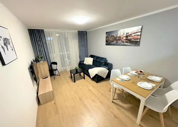 Exclusive 3br! In City Center +netflix! Varsó