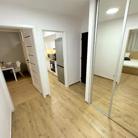 Exclusive 3br! In City Center +netflix! Apartamento Varsovia